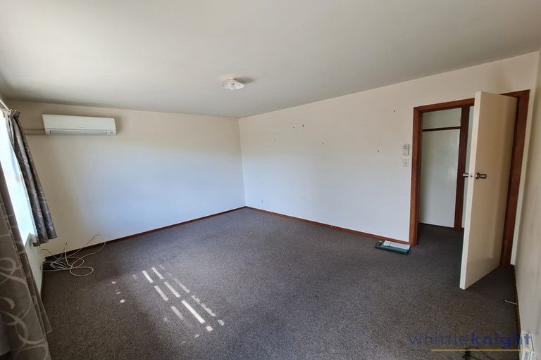 Photo of property in 2/7 Division Street, Riccarton, Christchurch, 8041