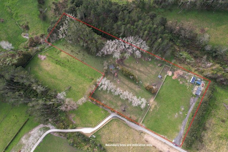 Photo of property in 631a Dairy Flat Highway, Dairy Flat, Albany, 0792