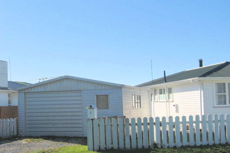 Photo of property in 1 Tui Street, Outer Kaiti, Gisborne, 4010