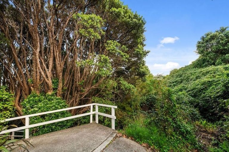 Photo of property in 75 Camperdown Road, Miramar, Wellington, 6022