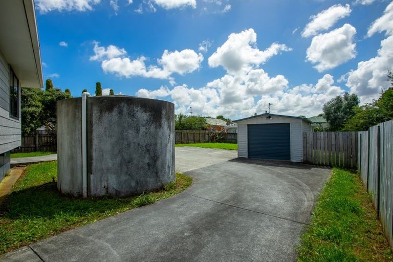 Photo of property in 344 Main Road, Huapai, Kumeu, 0810