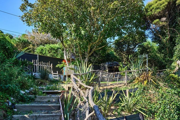 Photo of property in 5 Takutai Road, Pukerua Bay, 5026
