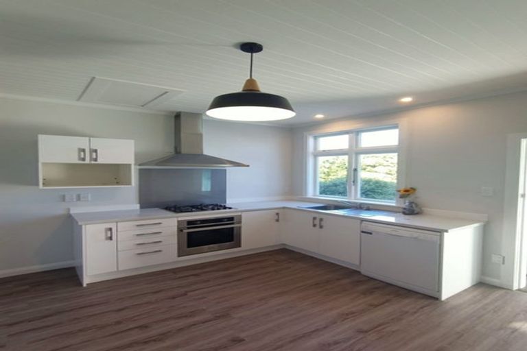 Photo of property in 28-28a Plunket Avenue, Petone, Lower Hutt, 5012