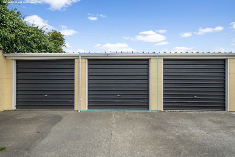 Photo of property in 3/8 Peer Street, Upper Riccarton, Christchurch, 8041