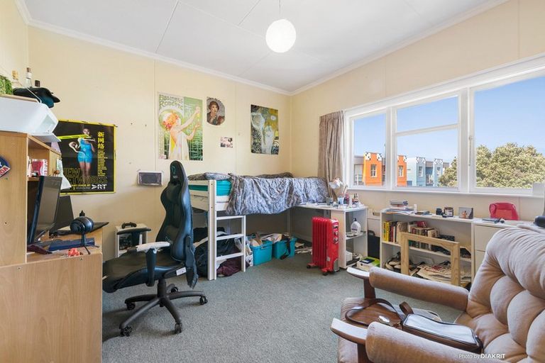 Photo of property in 30 Drummond Street, Mount Cook, Wellington, 6021