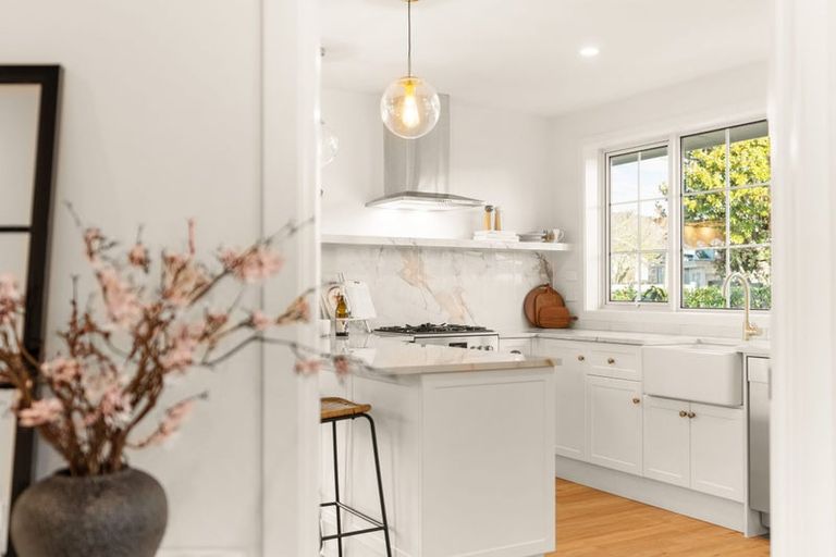 Photo of property in 23 Aylmer Street, Somerfield, Christchurch, 8024