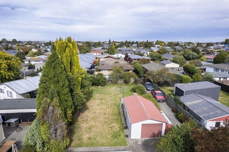 Photo of property in 18 Neill Street, Hornby, Christchurch, 8042