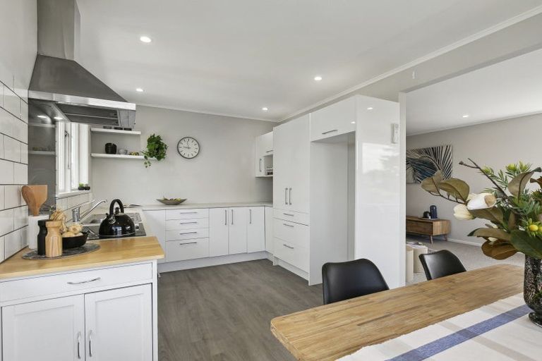 Photo of property in 83 Ironside Road, Johnsonville, Wellington, 6037