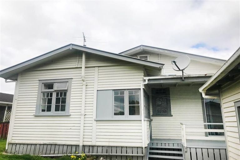 Photo of property in 214 Shirley Road, Papatoetoe, Auckland, 2025