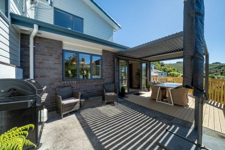 Photo of property in 20 Wantwood Grove, Churton Park, Wellington, 6037
