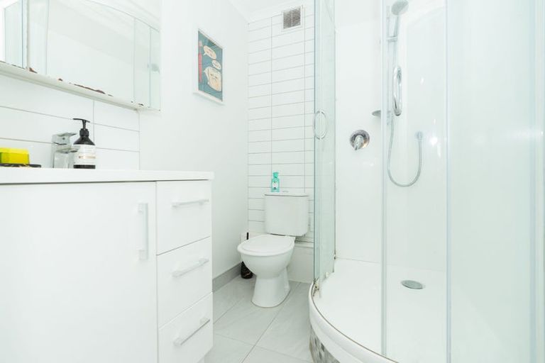 Photo of property in 54 Morrow Avenue, St Andrews, Hamilton, 3200