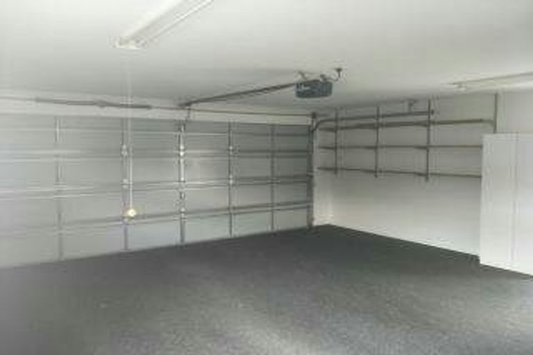 Photo of property in 292 Devon Street West, New Plymouth, 4310