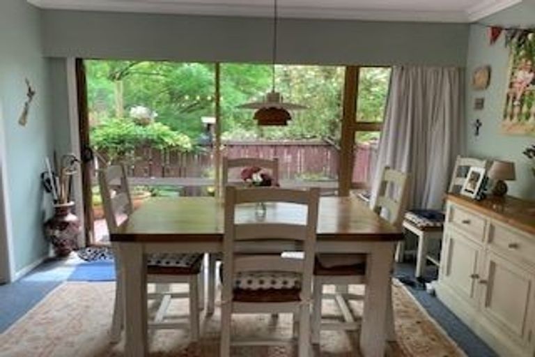 Photo of property in 2 Houchens Road, Glenview, Hamilton, 3206