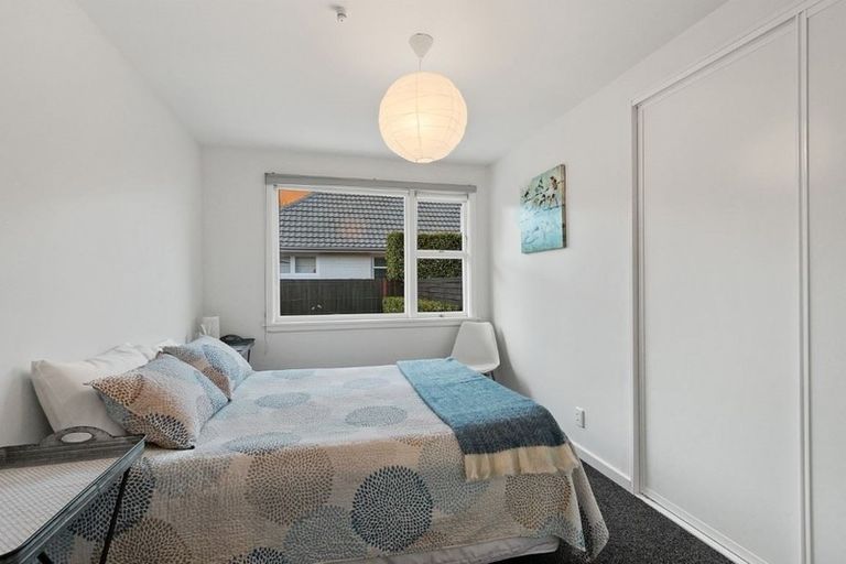 Photo of property in 25 Roydvale Avenue, Burnside, Christchurch, 8042