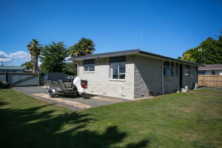 Photo of property in 2 Browning Street, Leamington, Cambridge, 3432