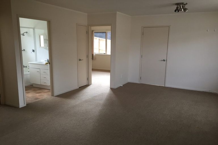 Photo of property in 1/47 Wellington Street, Howick, Auckland, 2014