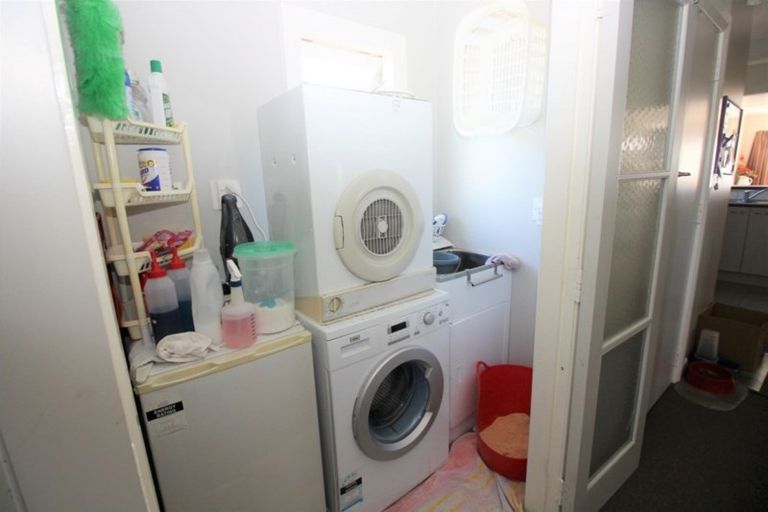 Photo of property in 3 George Street, Dannevirke, 4930