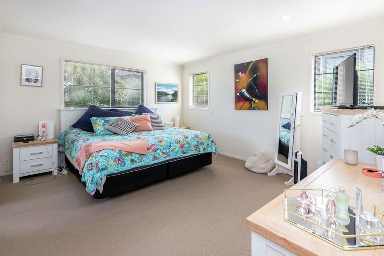 Photo of property in 127 Cyril French Drive, Flat Bush, Auckland, 2016