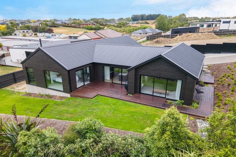Photo of property in 13 Lancewood Terrace, Oceanview, Timaru, 7910