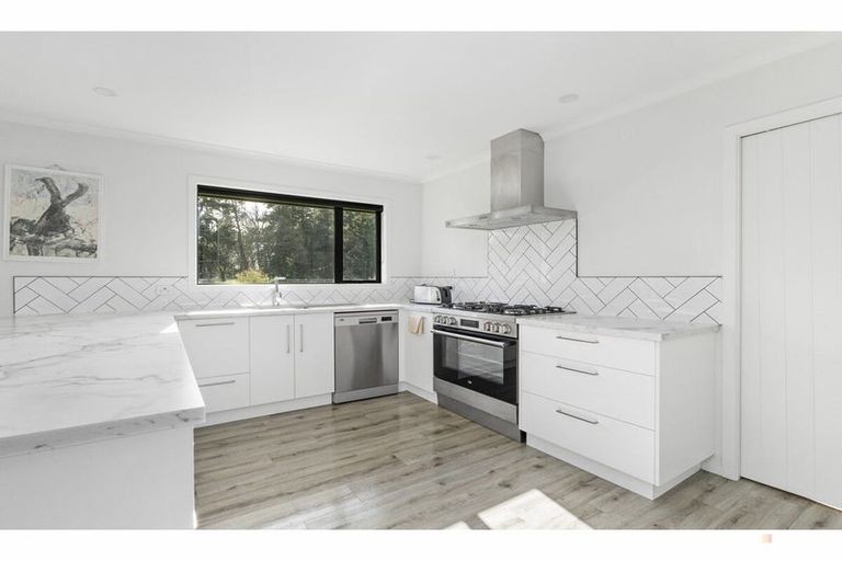 Photo of property in 24 Opuha Street, Orari, Geraldine, 7992