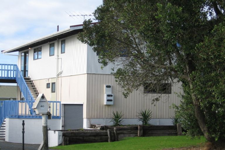 Photo of property in 40 Kauri Crescent, Snells Beach, 0920