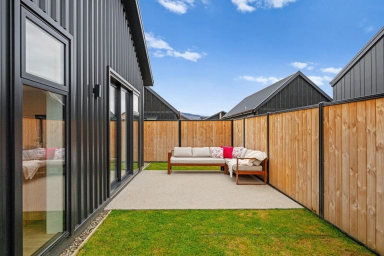 Photo of property in 60 Wooing Tree Avenue, Cromwell, 9310