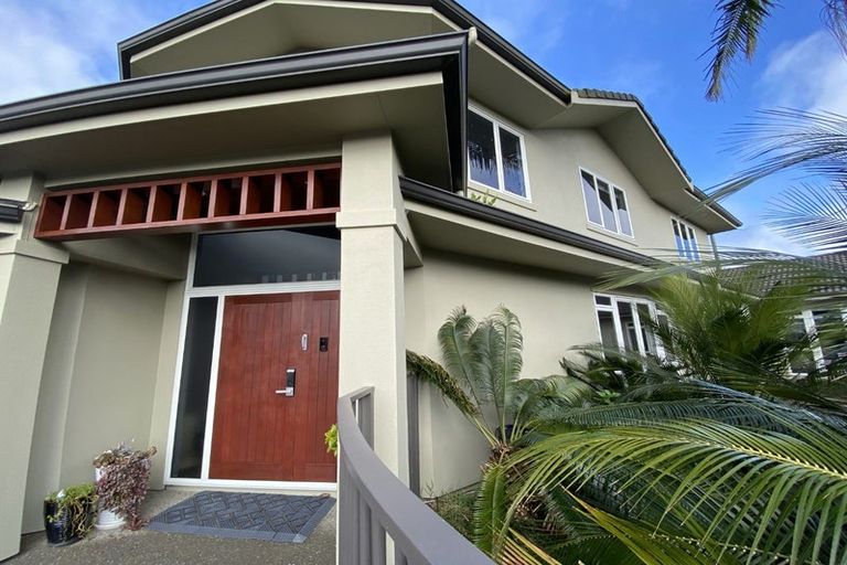 Photo of property in 34 English Oak Drive, Schnapper Rock, Auckland, 0632