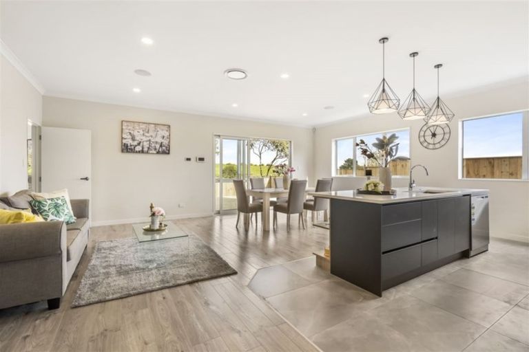 Photo of property in 41 Lisnoble Road, Flat Bush, Auckland, 2019