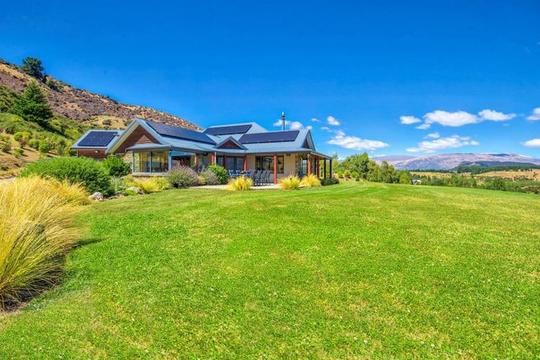 Photo of property in 354 Dublin Bay Road, Albert Town, Wanaka, 9382
