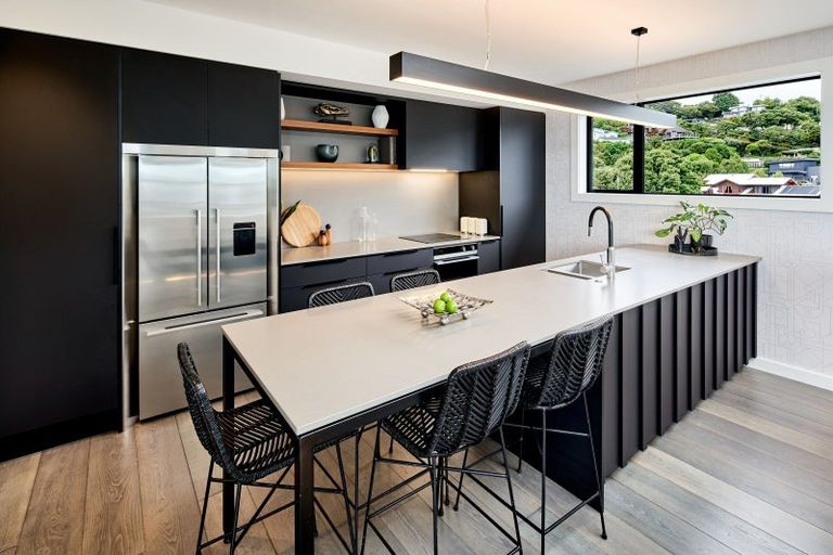 Photo of property in 5 Howard Road, Point Howard, Lower Hutt, 5013