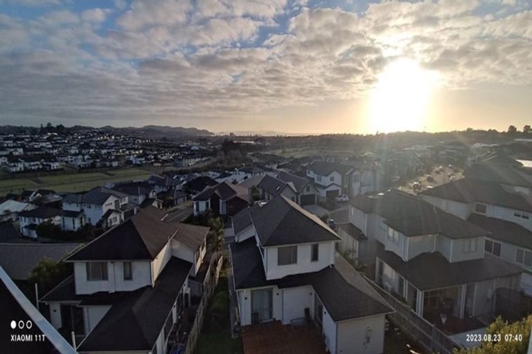 Photo of property in 82 Wainui Road, Silverdale, 0932