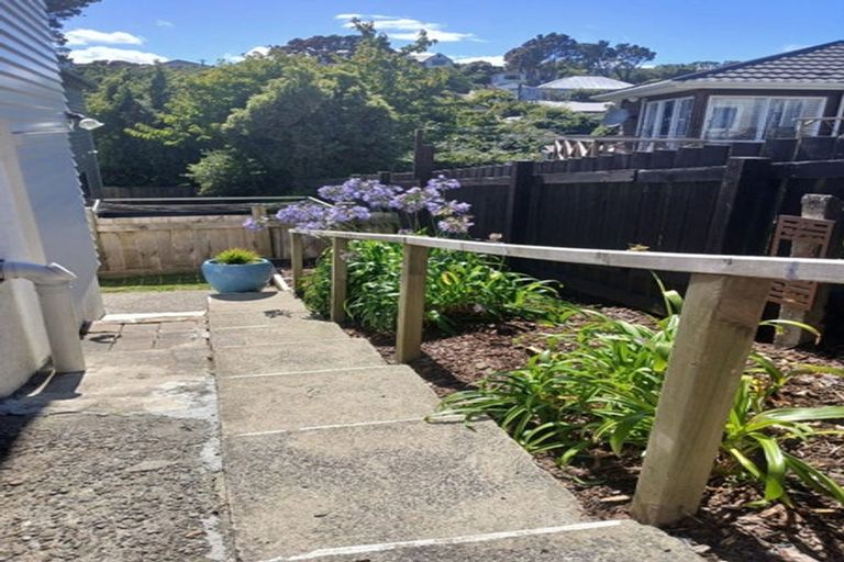 Photo of property in 7 Stephen Street, Johnsonville, Wellington, 6037