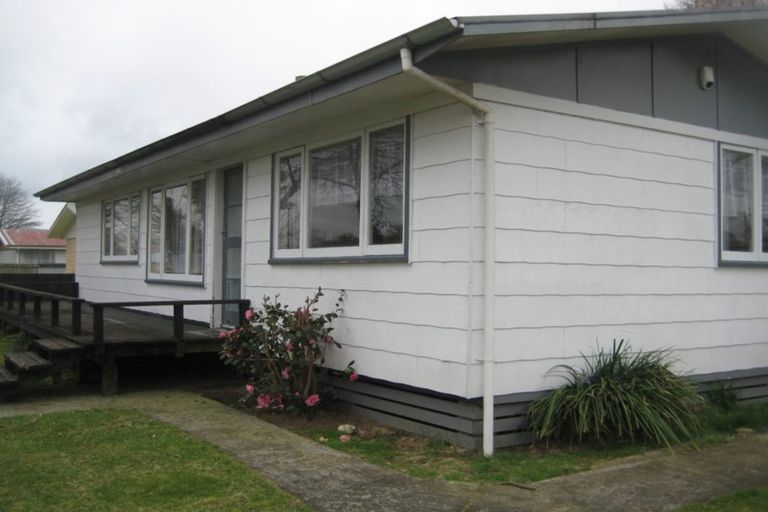 Photo of property in 2 Toi Grove, Turangi, 3334