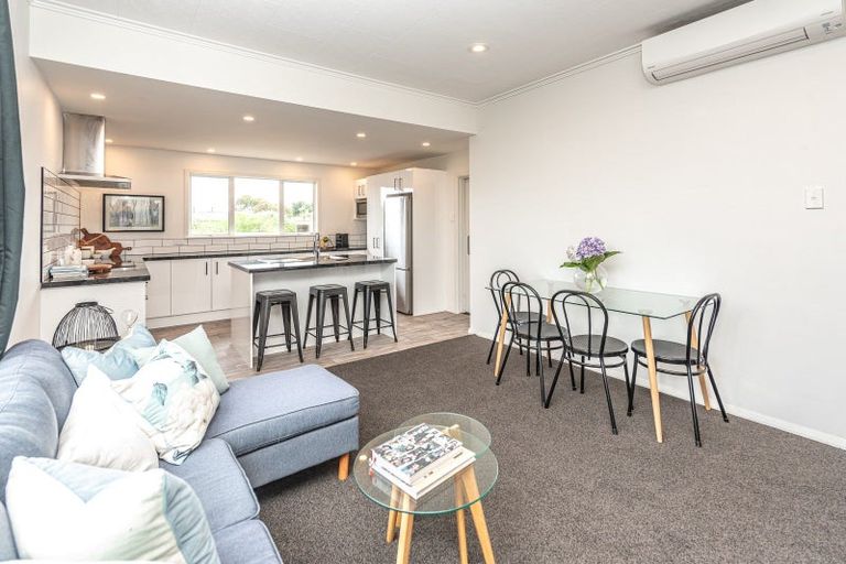 Photo of property in 81 Carlton Avenue, Tawhero, Whanganui, 4501