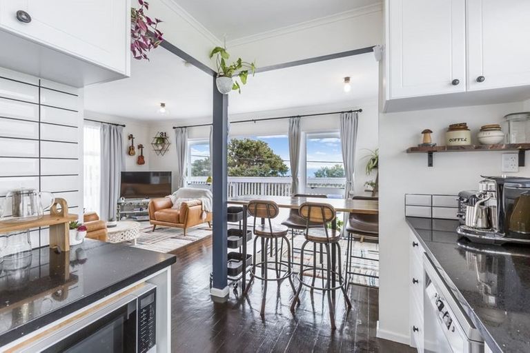 Photo of property in 31 Brightside Road, Stanmore Bay, Whangaparaoa, 0932