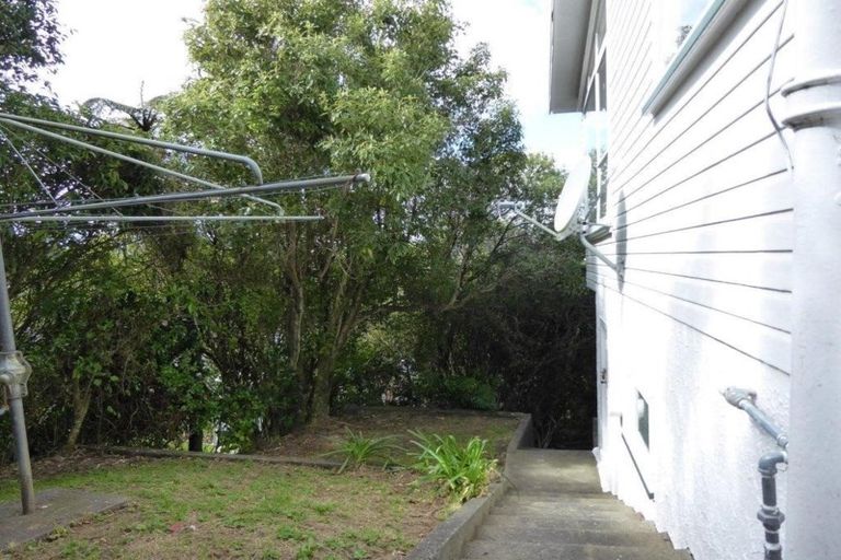 Photo of property in 3 Prospect Terrace, Johnsonville, Wellington, 6037