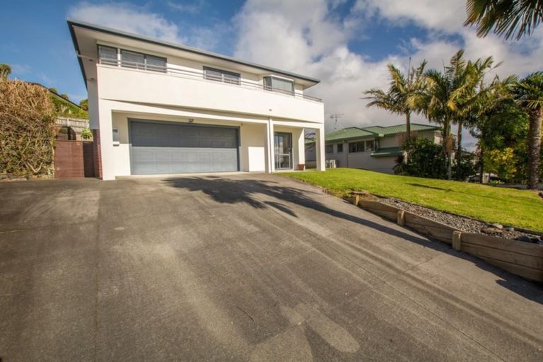 Photo of property in 14 Thornlea Drive, Welcome Bay, Tauranga, 3112