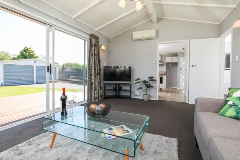 Photo of property in 11 Cypress Crescent, Pukete, Hamilton, 3200