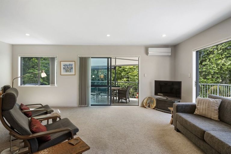 Photo of property in 9a Penzance Road, Mairangi Bay, Auckland, 0630