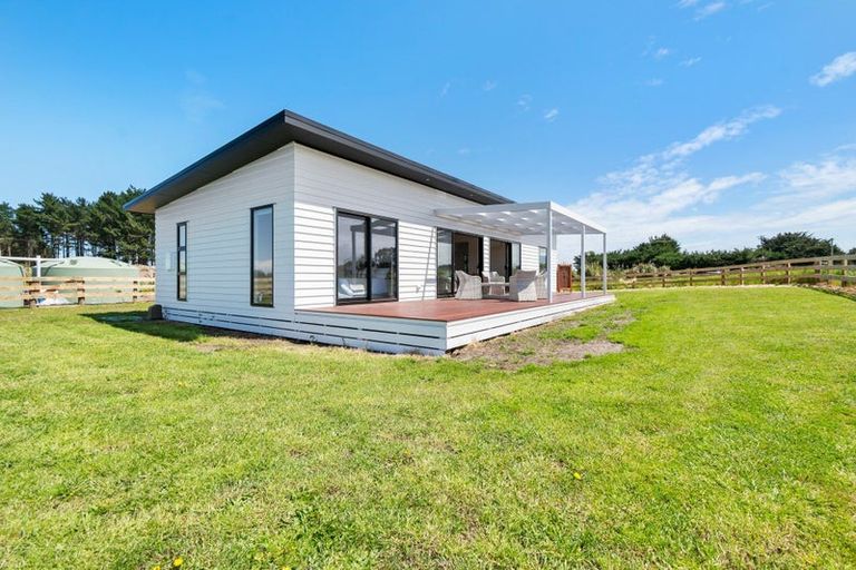 Photo of property in 1121 Parewanui Road, Parewanui, 4894
