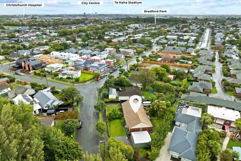 Photo of property in 2 Cooke Street, Somerfield, Christchurch, 8024