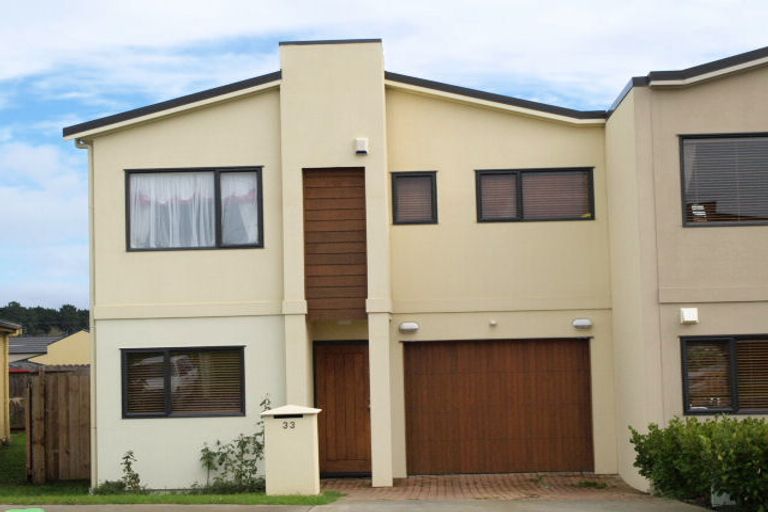 Photo of property in 33 Puma Drive, Golflands, Auckland, 2013