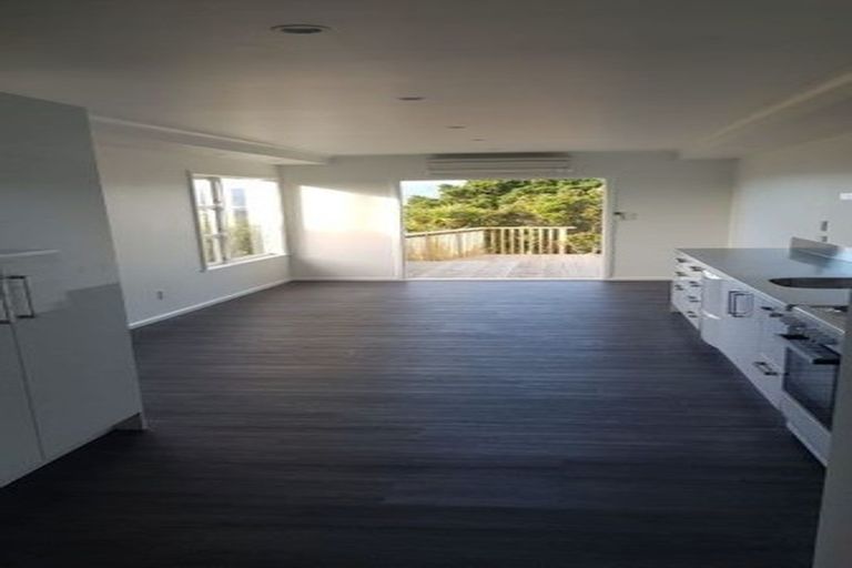 Photo of property in 153 The Ridgeway, Mornington, Wellington, 6021