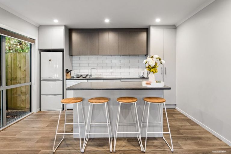 Photo of property in 1/10 Gazeley Avenue, Silverdale, Hamilton, 3216