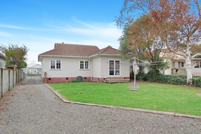 Photo of property in 7 Douglas Street, Waiwhetu, Lower Hutt, 5010