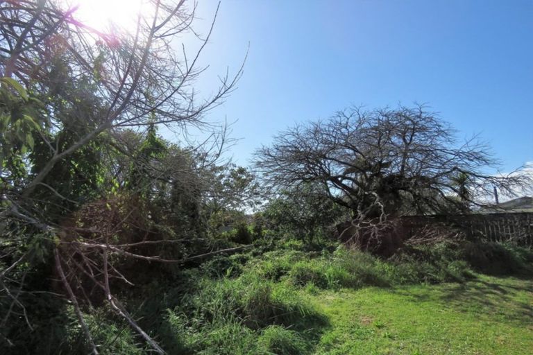 Photo of property in 7 Peel Street, Westport, 7825