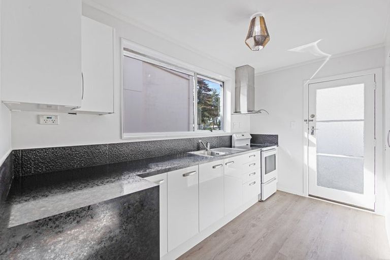 Photo of property in 2/17 Frank Street, Papanui, Christchurch, 8053