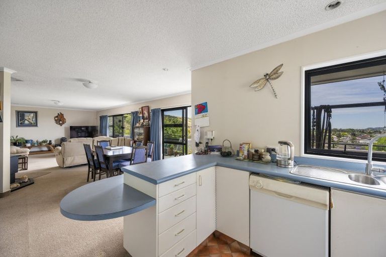 Photo of property in 9 Poaka Place, Taradale, Napier, 4112