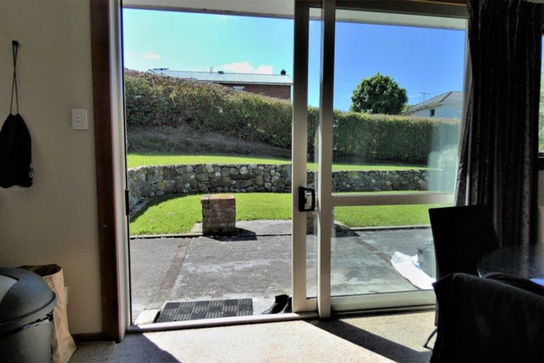 Photo of property in 17 Park Street, Gore, 9710