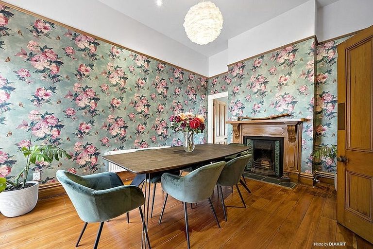 Photo of property in 200 Tinakori Road, Thorndon, Wellington, 6011